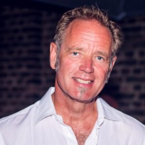 pXCPwG3h_400x400 pXCPwG3h_400x400